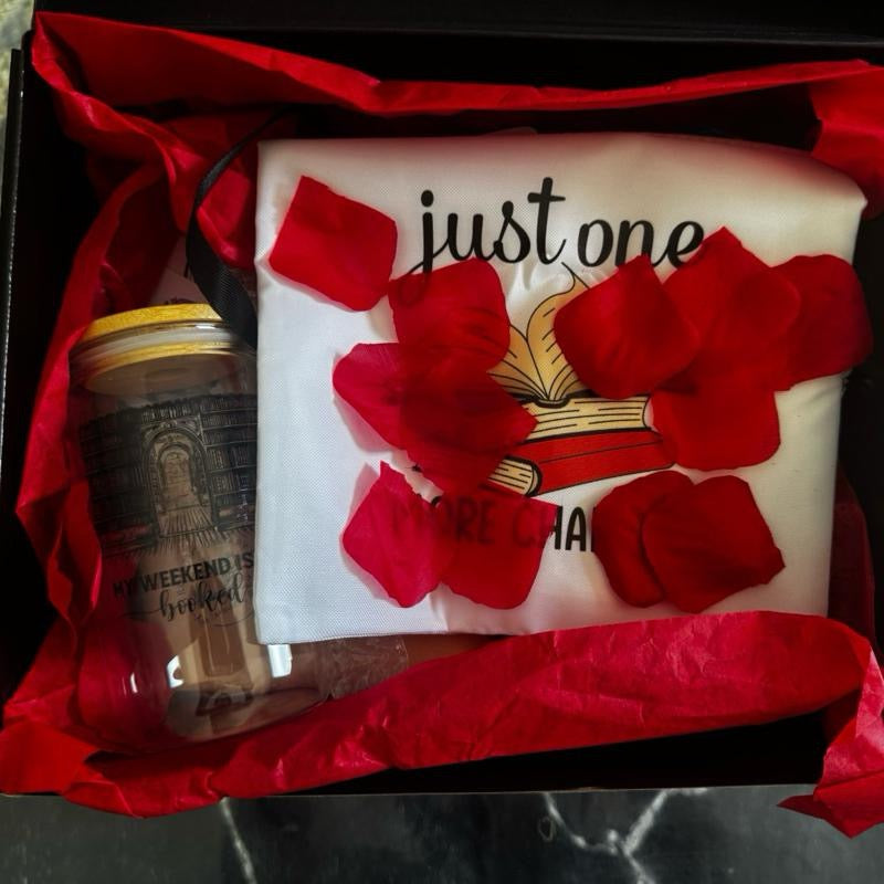 Deluxe Blind Date With a Book Box | Horror/Thriller, Spicy Romance or Dark Romance | Book Lover Gift Box